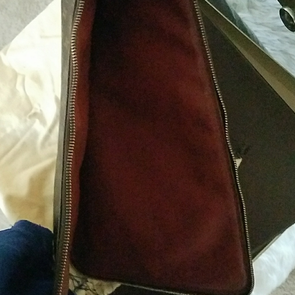 Louis Vuitton Portfolio bag Authentic - Picture 3 of 8